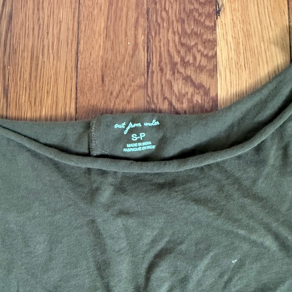 urban outfitters off shoulder top NWOT - Picture 3 of 3